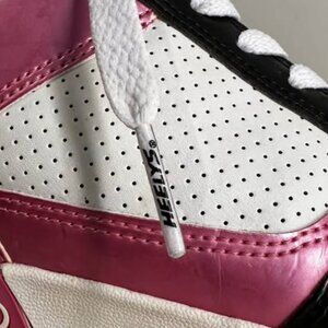 OG Pink Heely's 8W